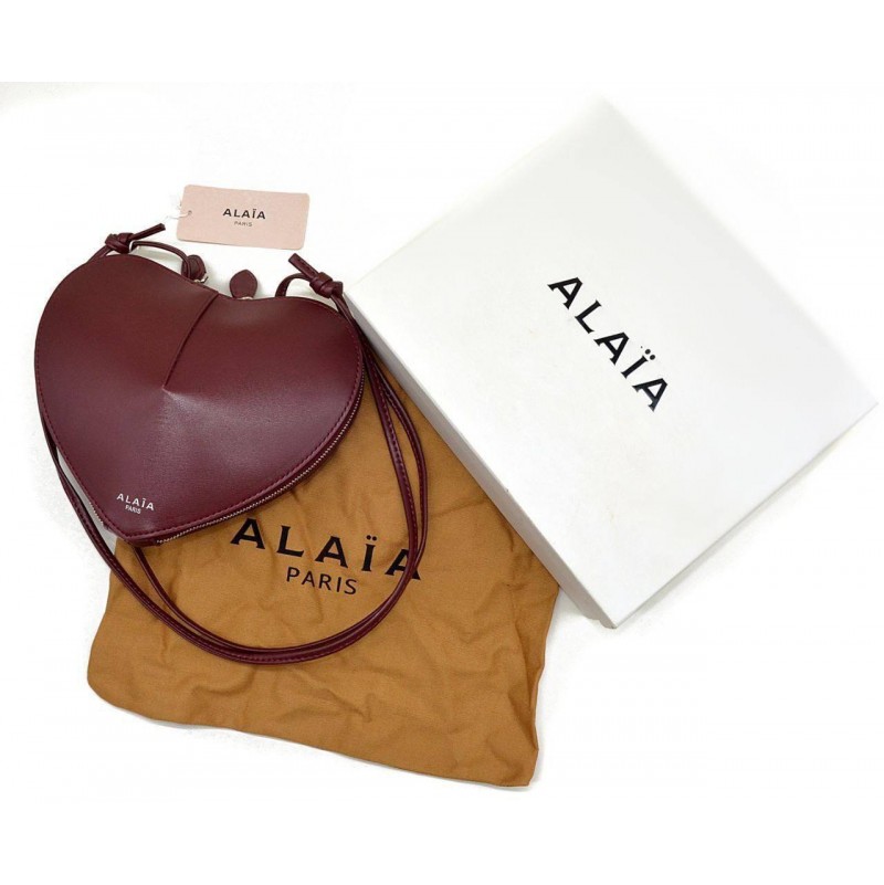 Alaia 